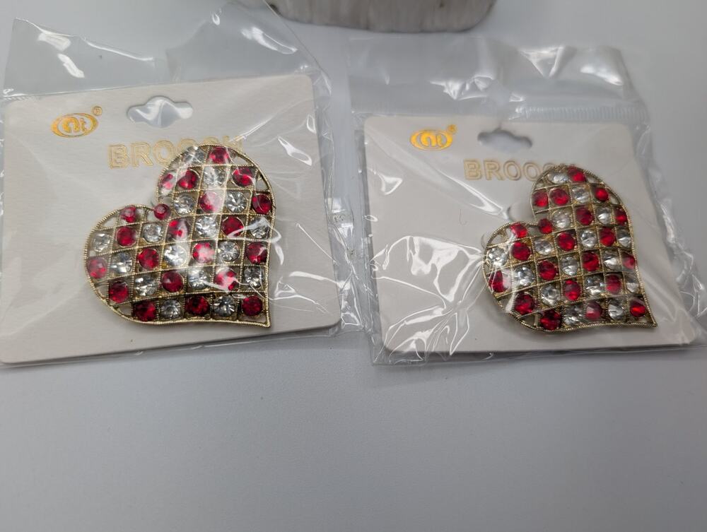 2 PCS Heart Rhinestone Brooch Pin Gold Tone Red Clear Crystal Fashion Jewelry